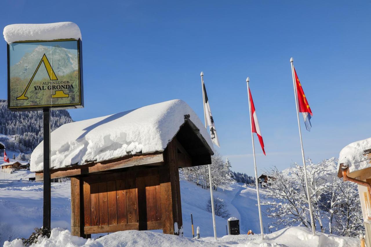 Alpenlodge Val Gronda Obersaxen Exterior photo
